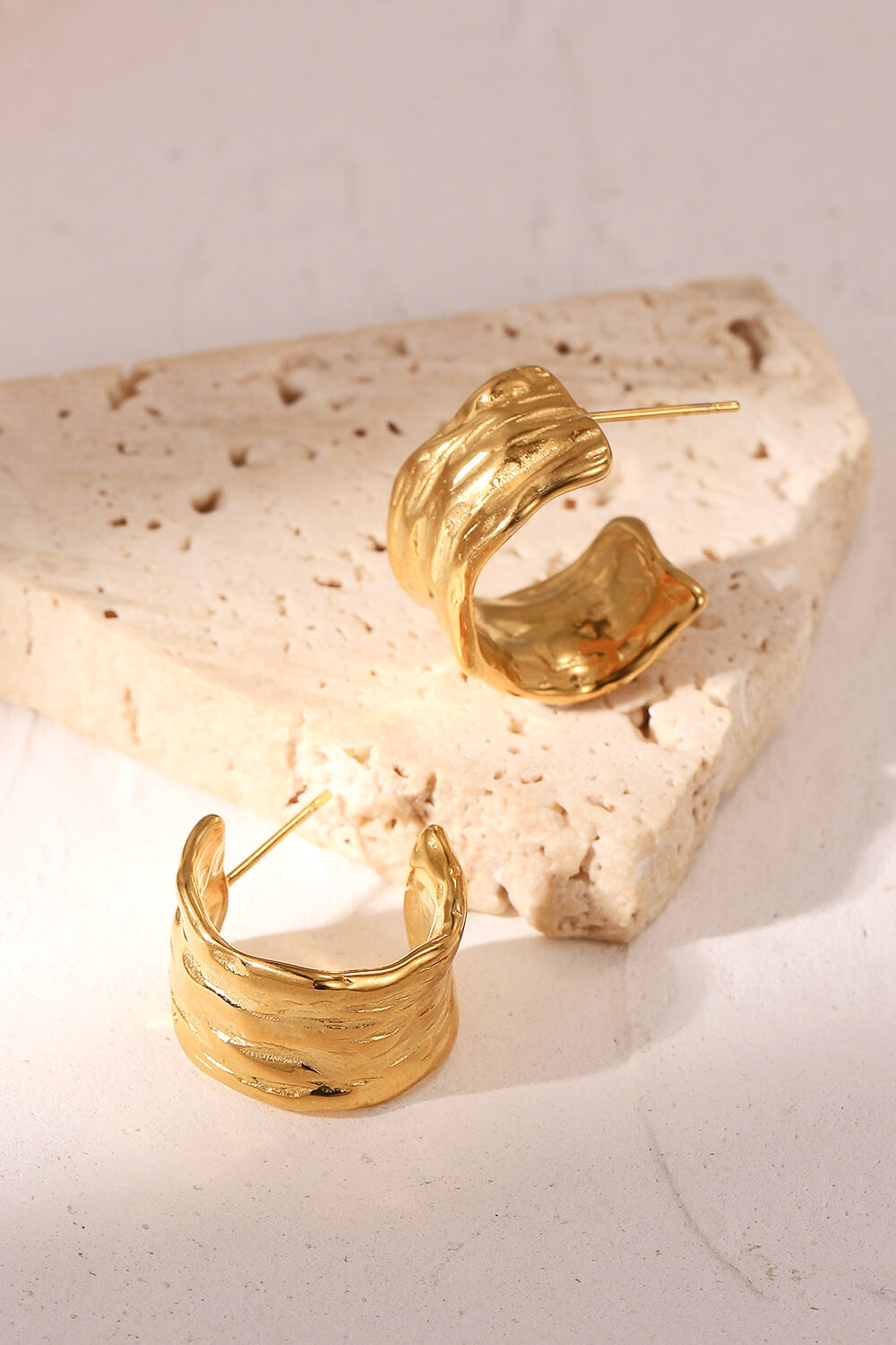 18K Gold-Plated Hammered C-Hoop Earrings